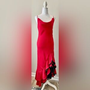 🎄🥳🎉Elegant Formal Red Ruffled Dress with Black Accents 🎄🥳🎉